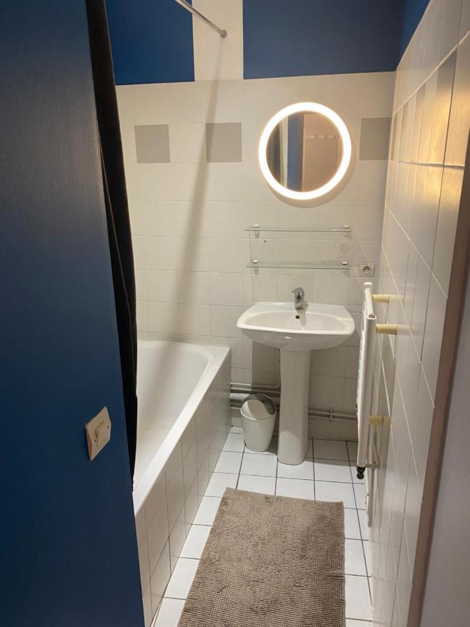 Tours Quartier Halles 70M2 المظهر الخارجي الصورة